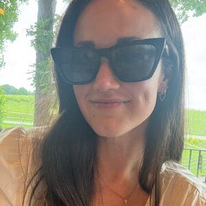 Meet your Posher, Kelsey